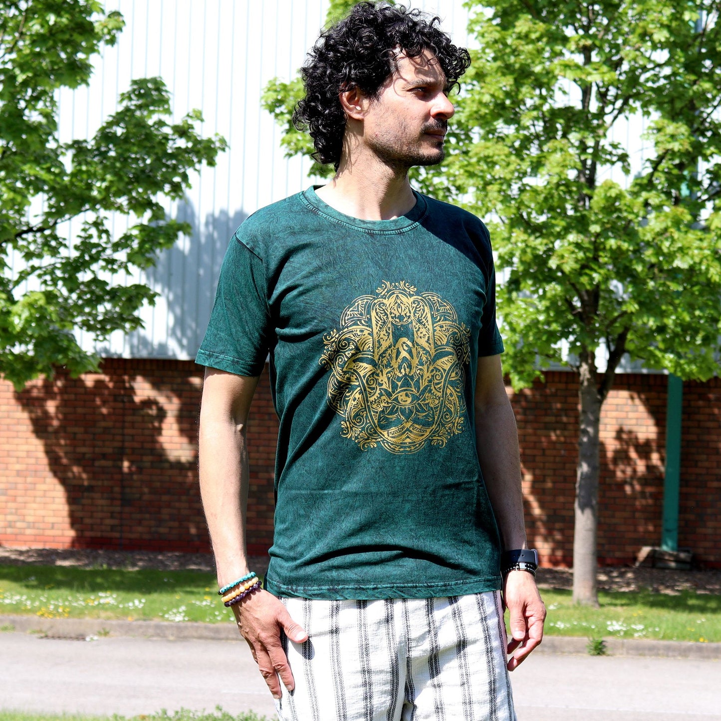Nomad Sari Stonewashed Cotton T-Shirt – Hamsa – Green – Small