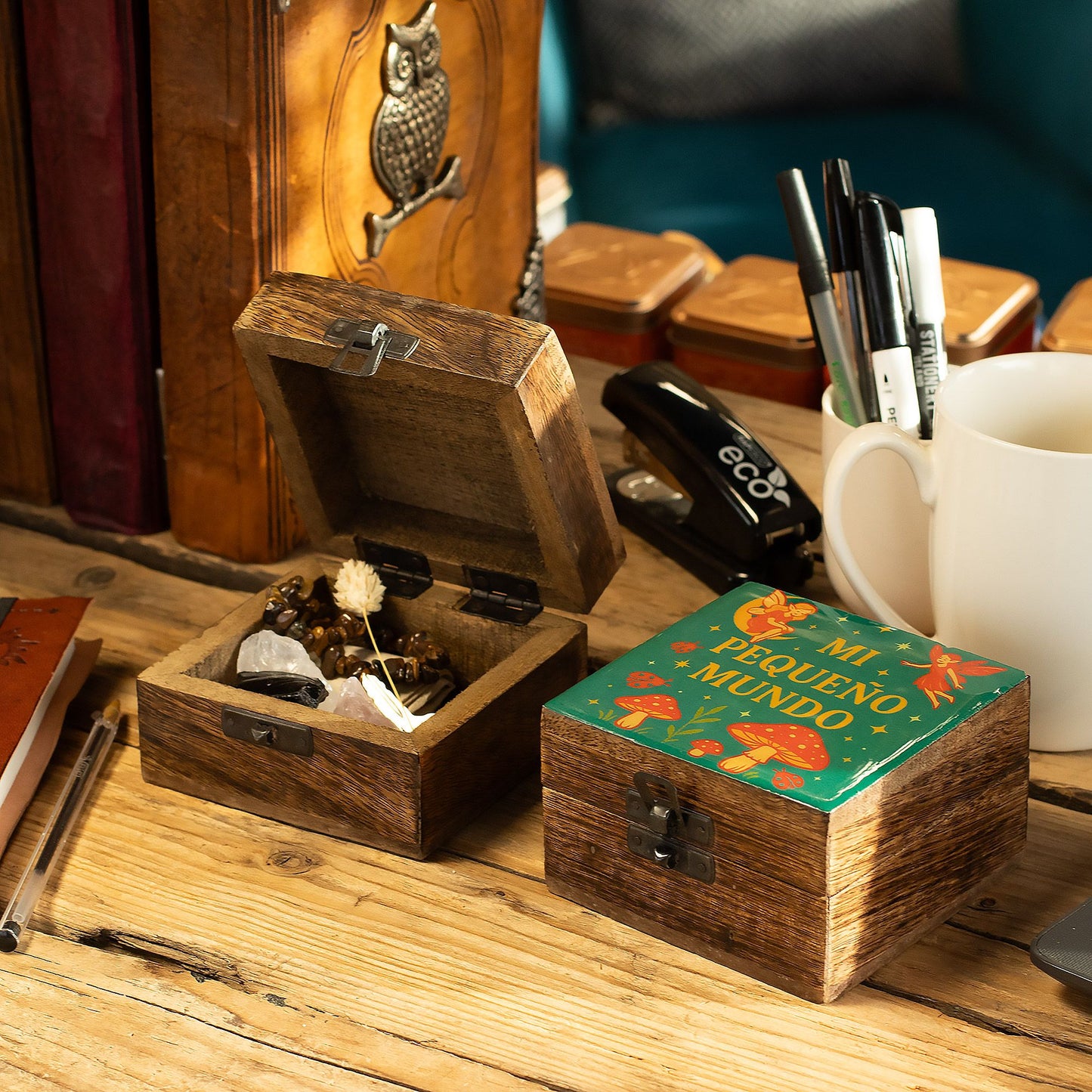 Small Enamelled Box  - Mi Pequeno Mundo