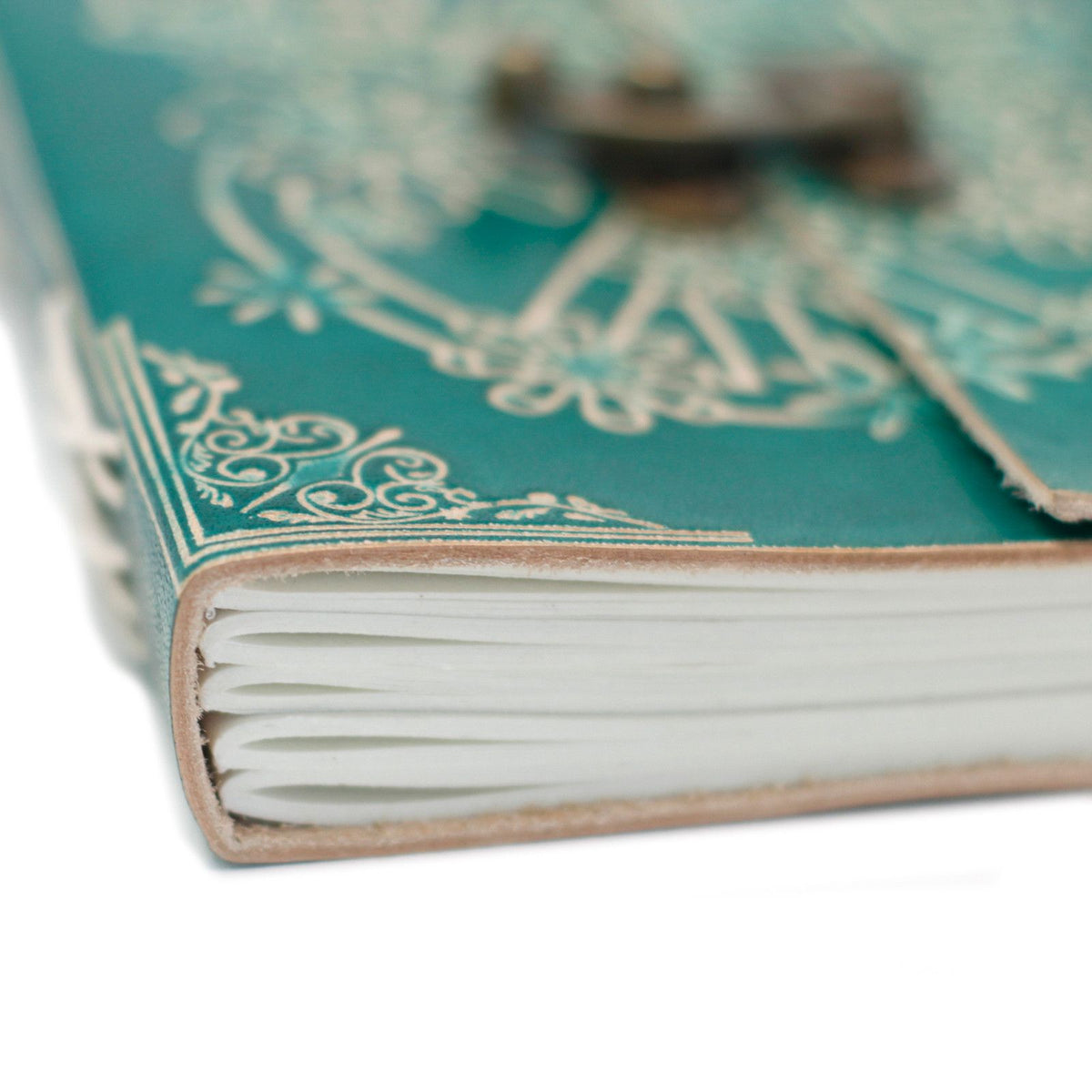Leather Green Peace with Lock Notebook (18x13cm)